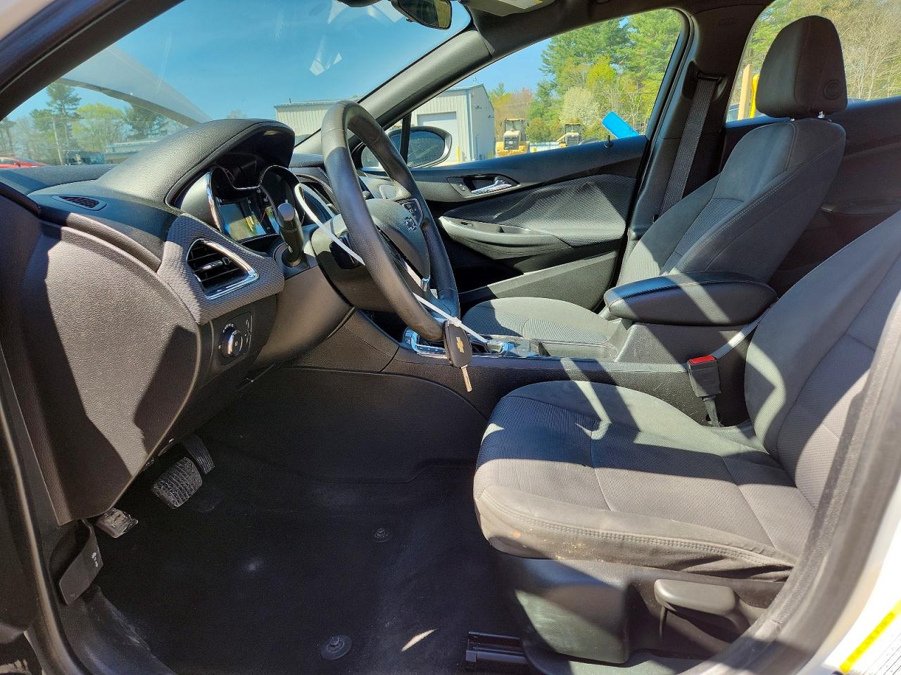 2019 CHEVROLET CRUZE LT photo 19