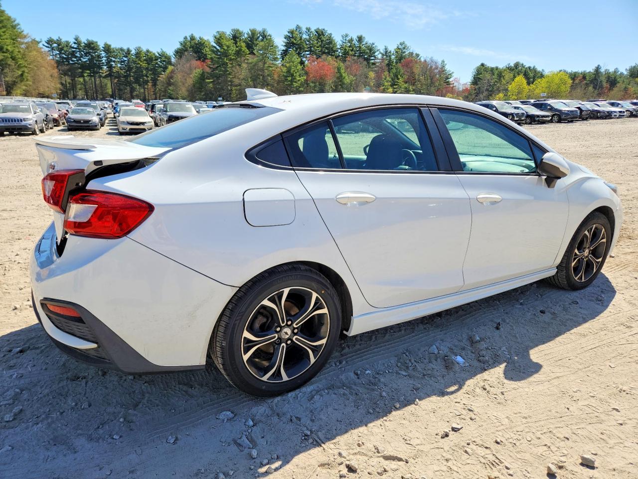 2019 CHEVROLET CRUZE LT photo 7