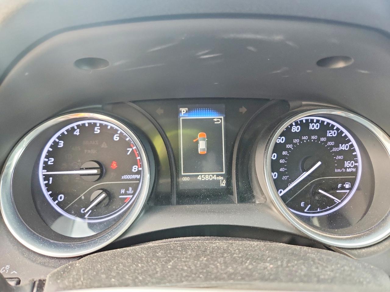 2020 TOYOTA CAMRY LE photo 17