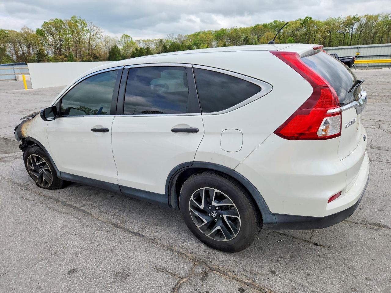 2016 HONDA CR-V SE photo 4