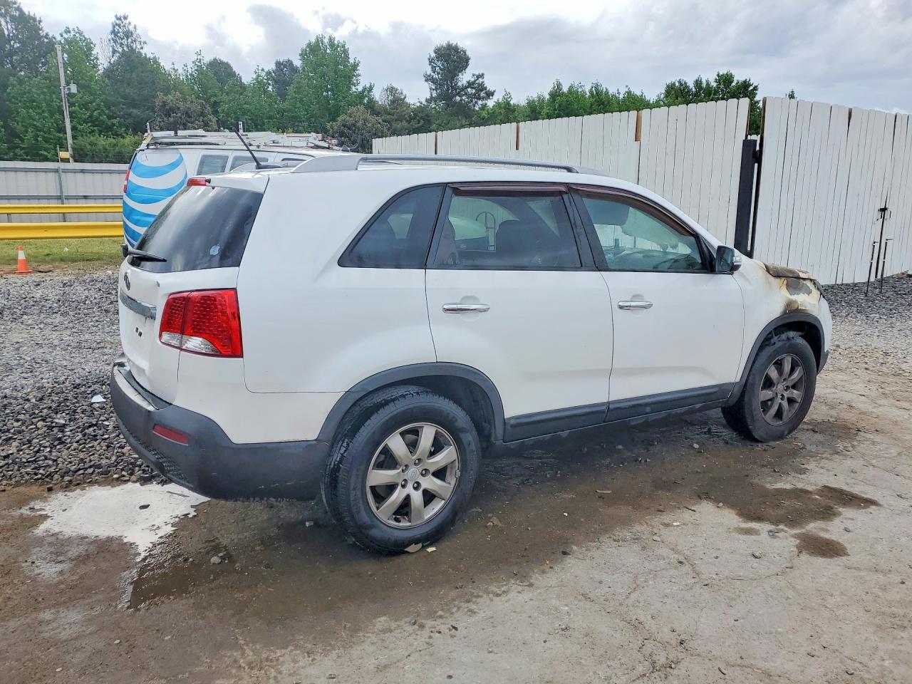 2011 KIA SORENTO LX photo 7