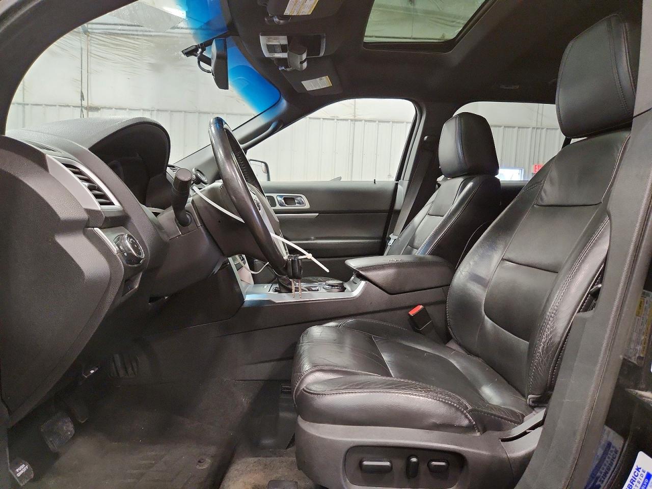 2011 FORD EXPLORER XLT photo 13