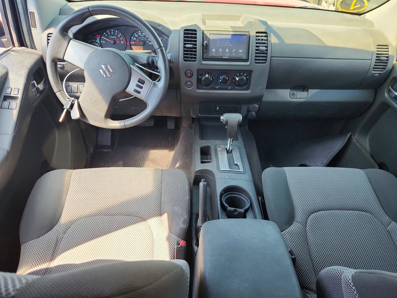 2012 SUZUKI EQUATOR BASE photo 22