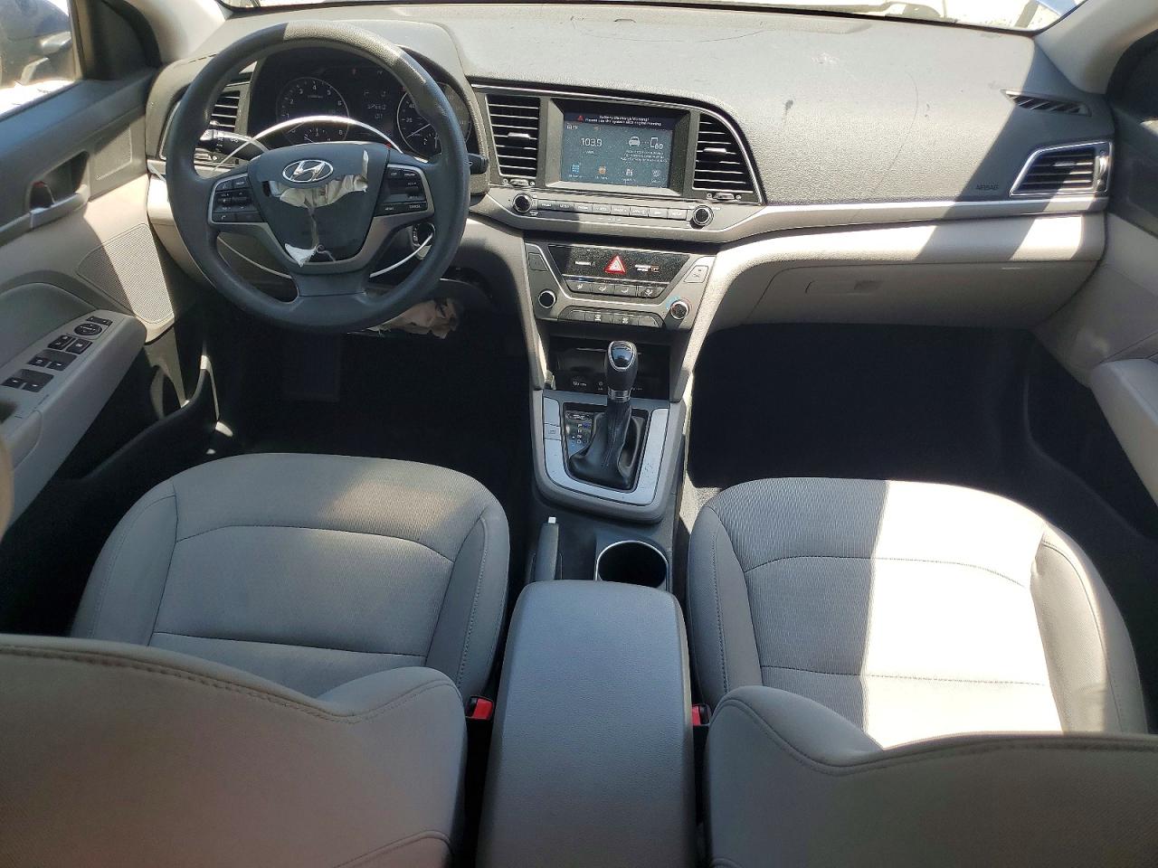 2017 HYUNDAI ELANTRA SE photo 15
