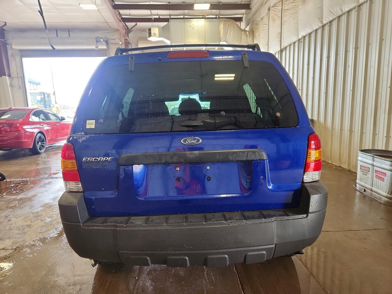 2006 FORD ESCAPE XLS photo 11