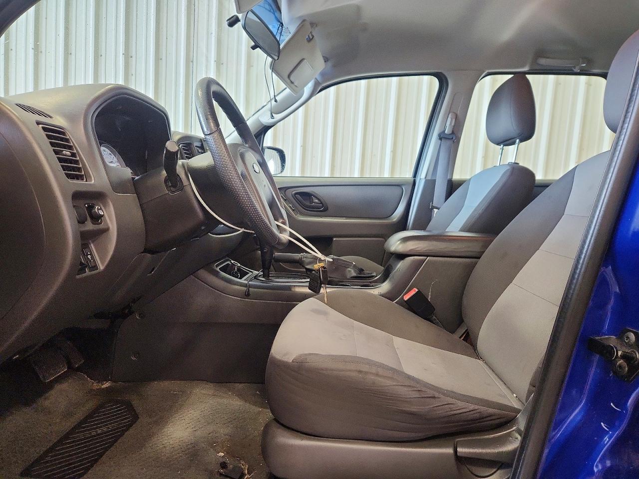 2006 FORD ESCAPE XLS photo 13