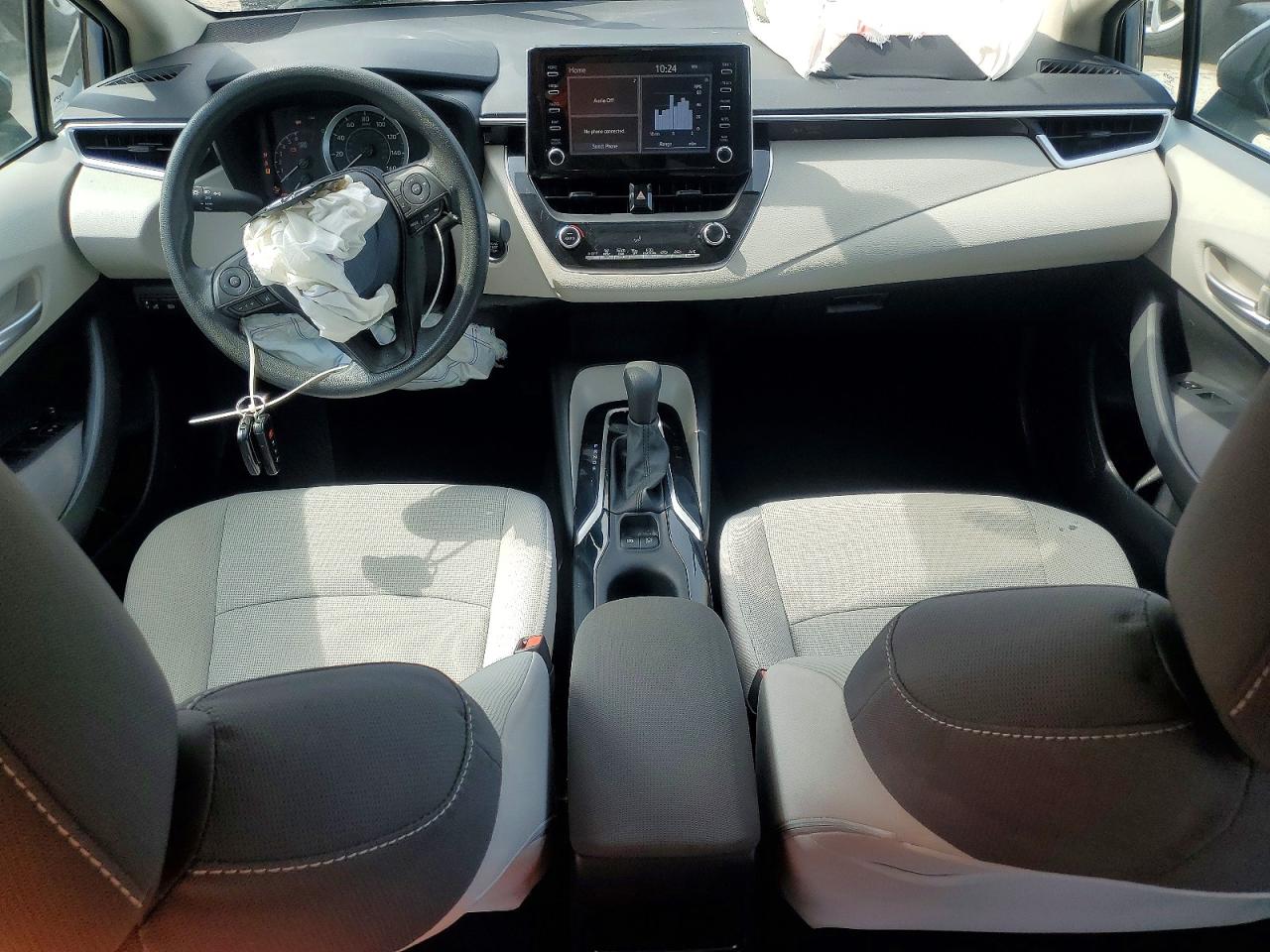 2020 TOYOTA COROLLA LE photo 22