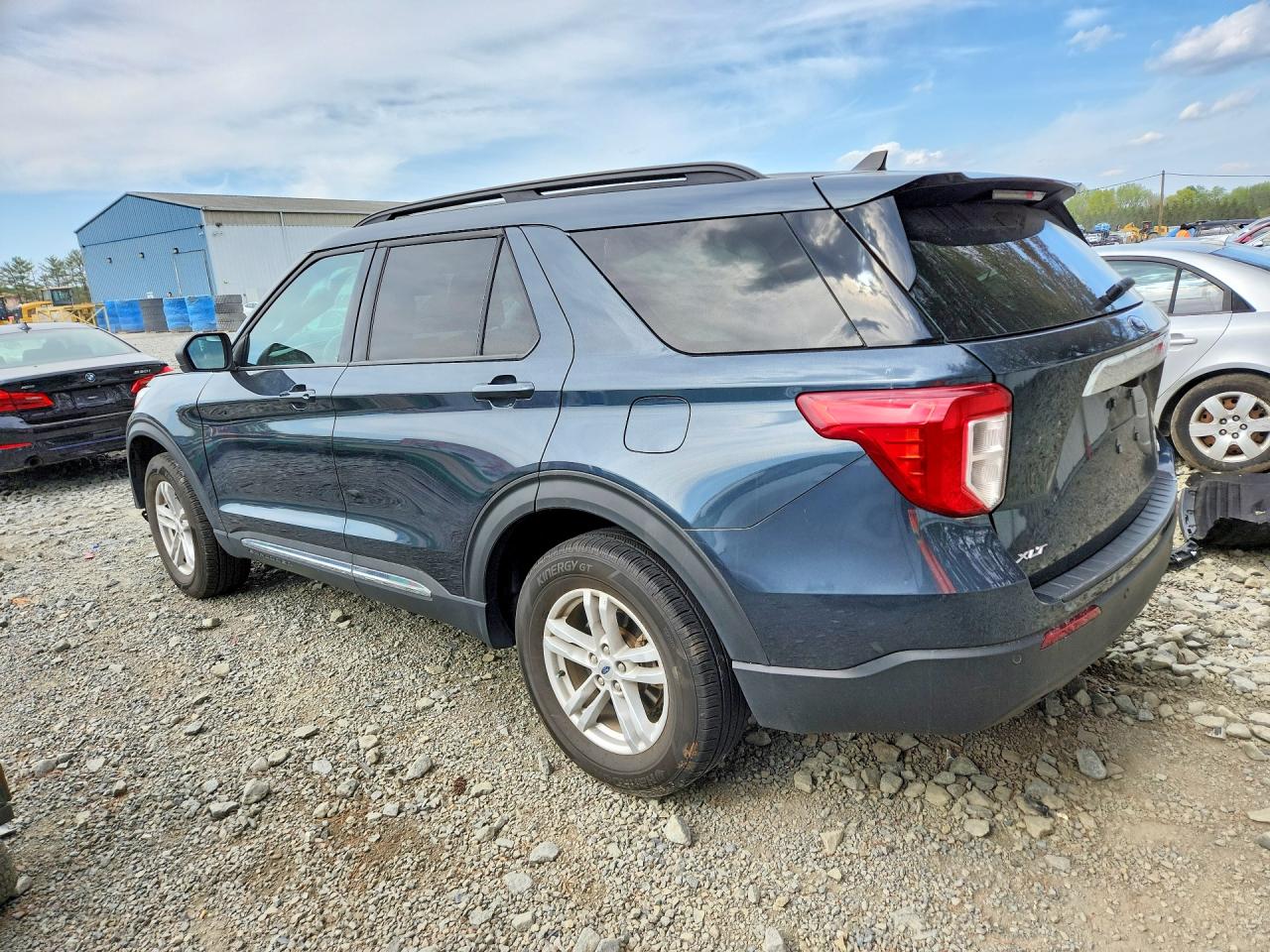 2024 FORD EXPLORER XLT photo 4