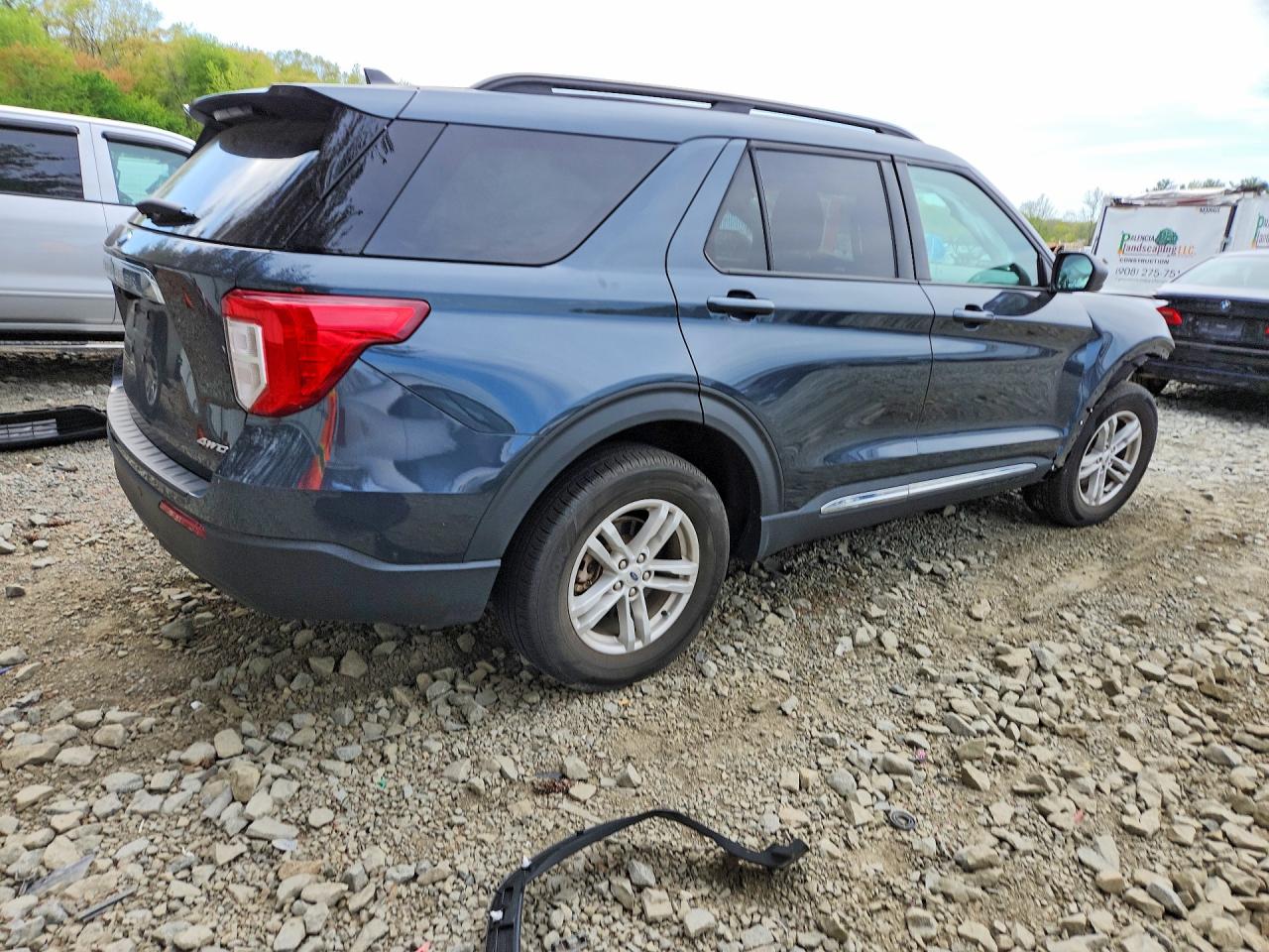 2024 FORD EXPLORER XLT photo 7