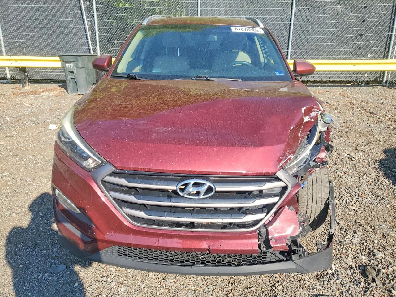 2016 HYUNDAI TUCSON SE photo 13