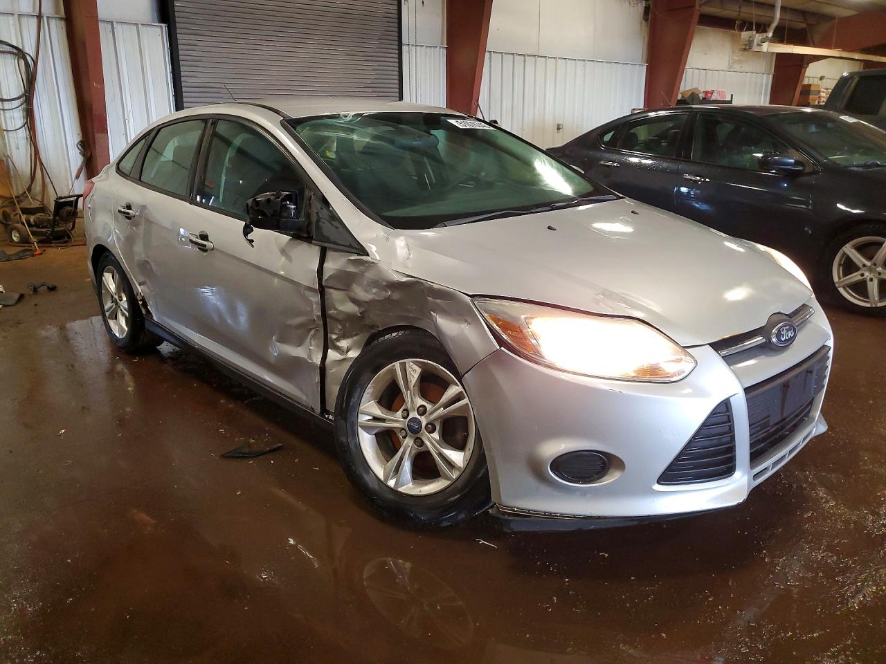 2014 FORD FOCUS SE photo 4