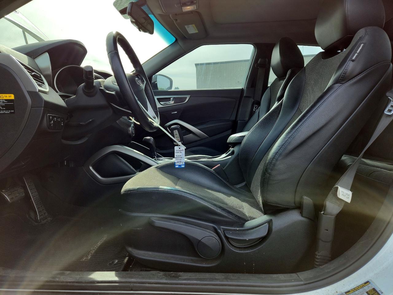 2013 HYUNDAI VELOSTER BASE photo 13