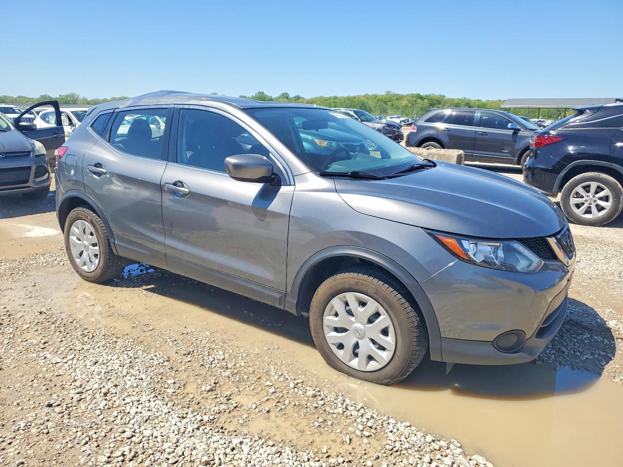 2018 NISSAN ROGUE SPORT S photo 7