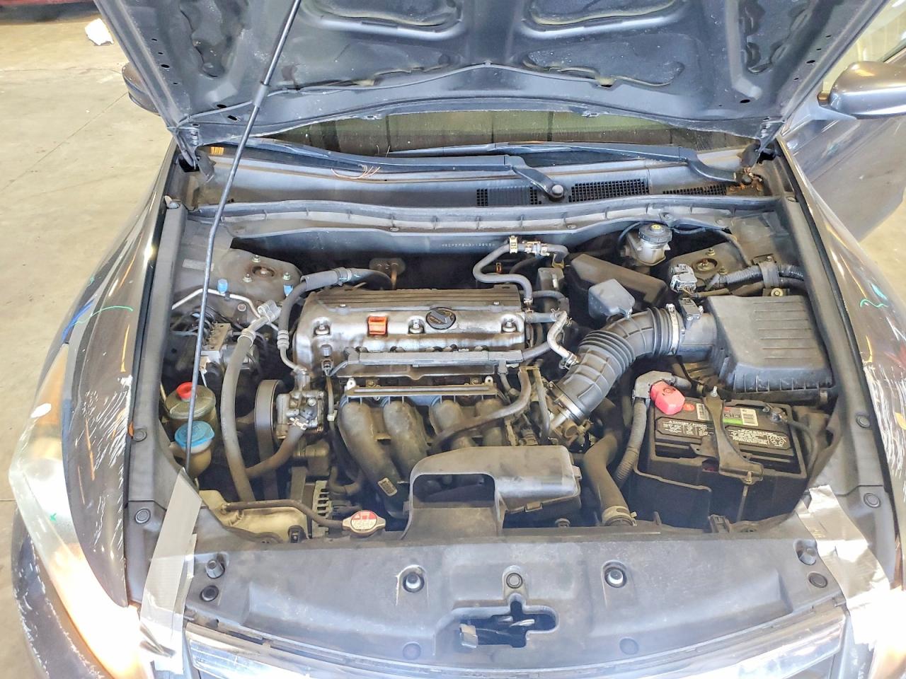 2011 HONDA ACCORD LX photo 11