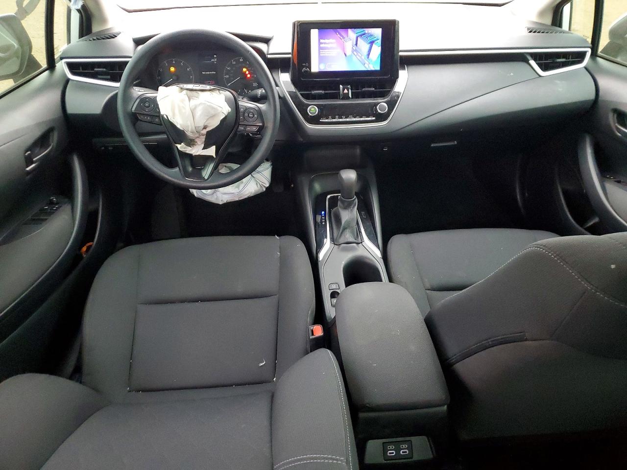 2023 TOYOTA COROLLA LE photo 15