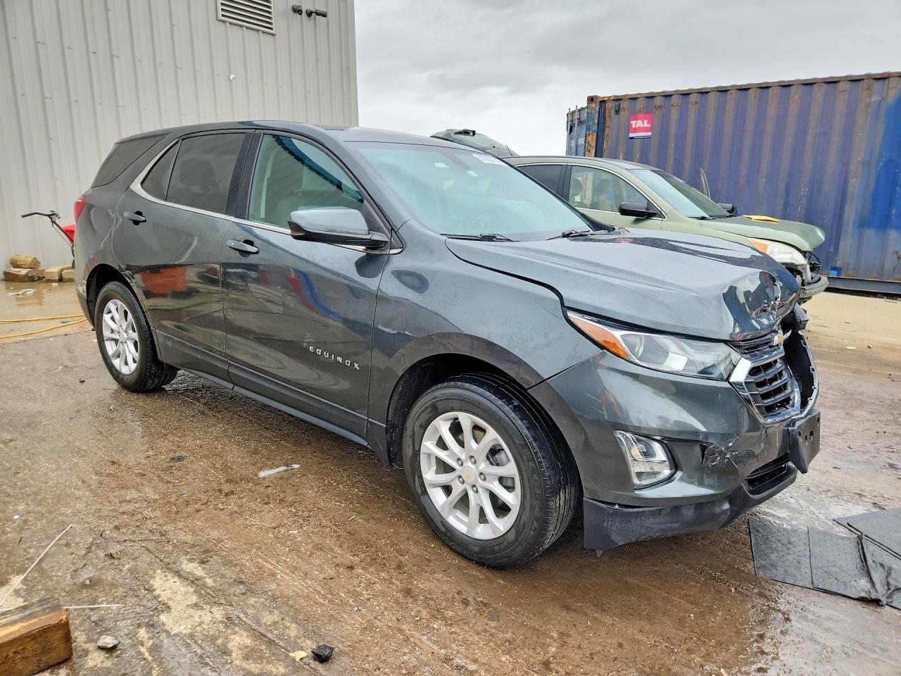 2019 CHEVROLET EQUINOX LT photo 4