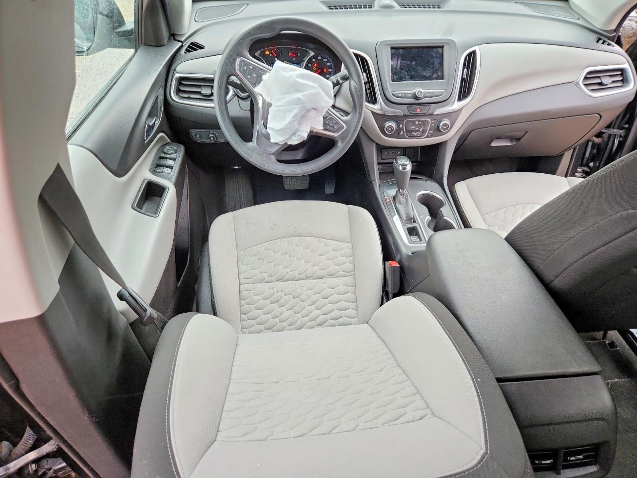 2019 CHEVROLET EQUINOX LT photo 8