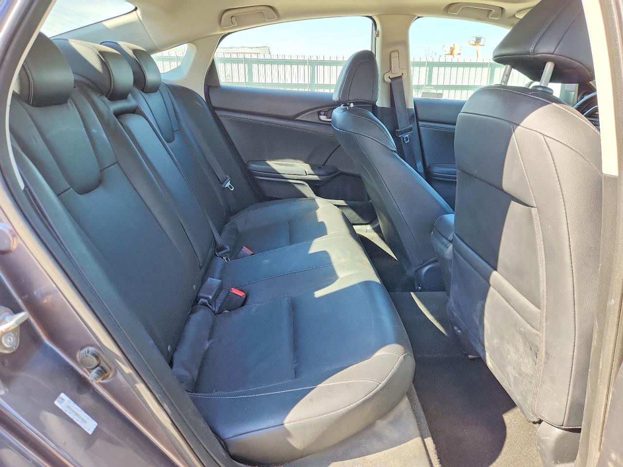 2019 HONDA INSIGHT TOURING photo 28