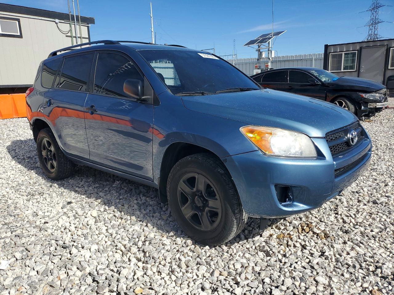 2011 TOYOTA RAV4 BASE photo 7