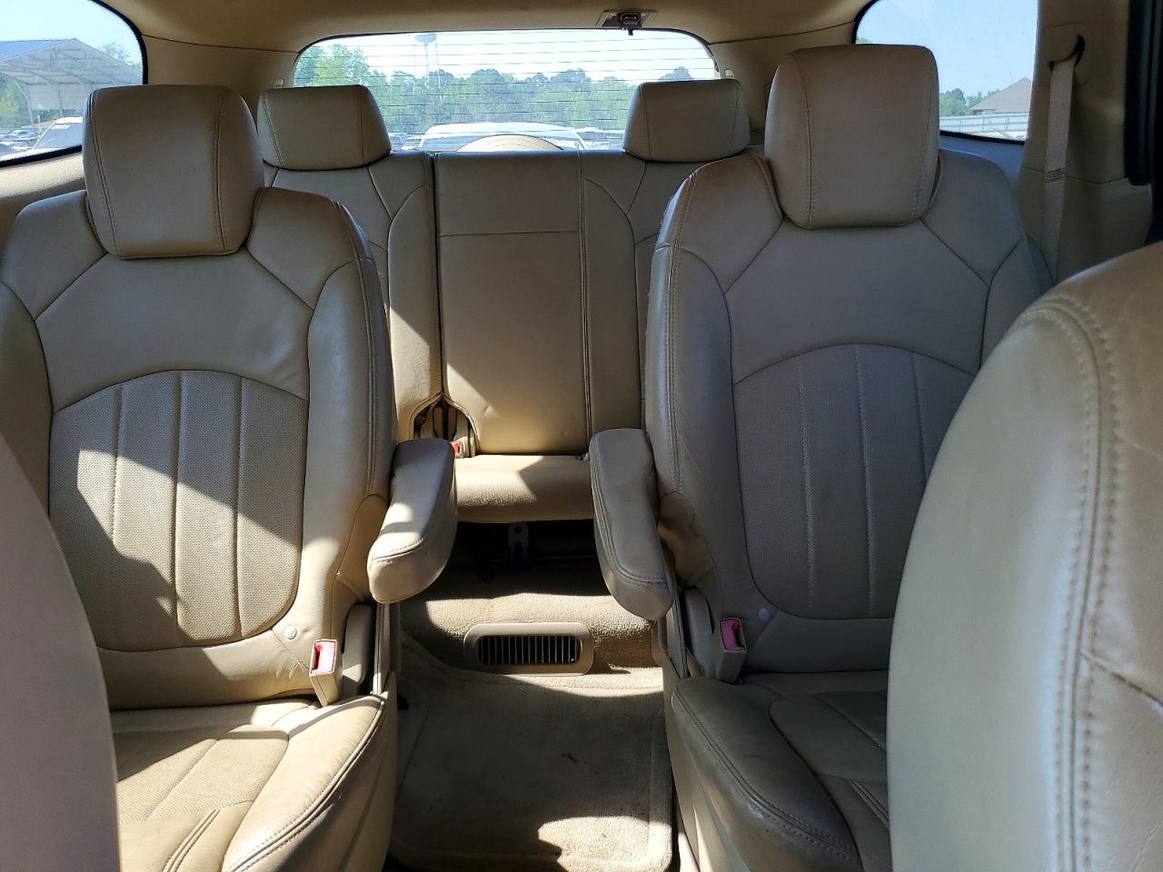 2010 BUICK ENCLAVE CXL photo 19