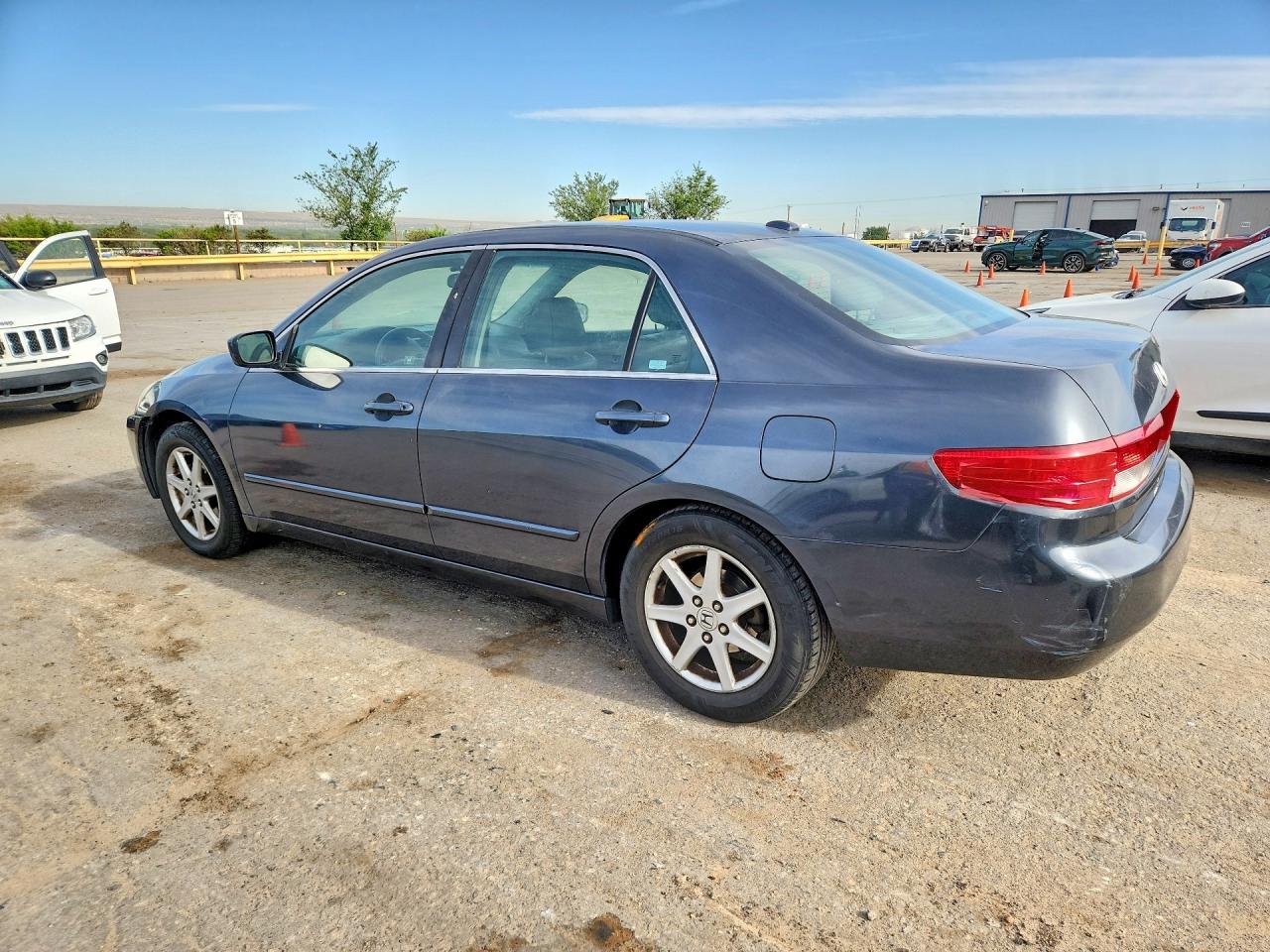 2004 HONDA ACCORD EX photo 3