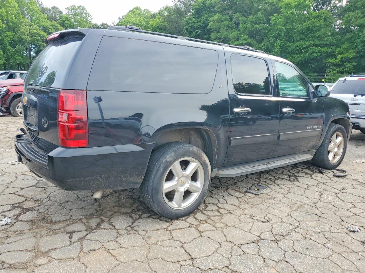 2013 CHEVROLET SUBURBAN C1500 LT photo 7