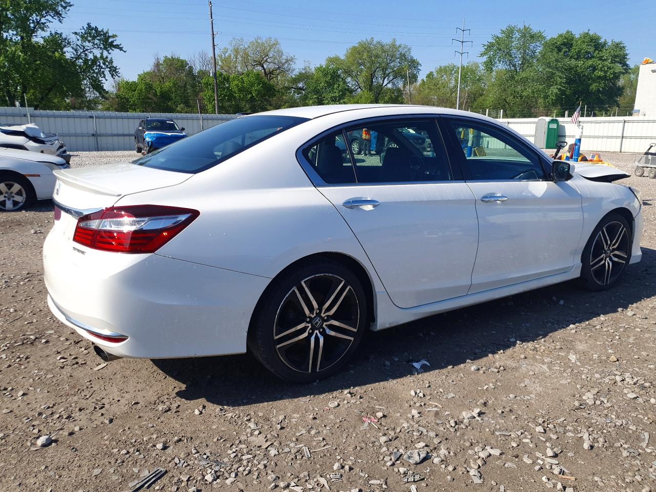 2016 HONDA ACCORD SPORT photo 7