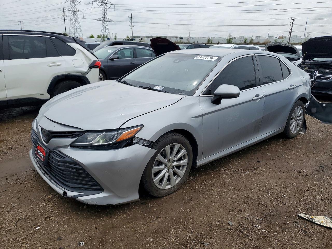 2018 TOYOTA CAMRY