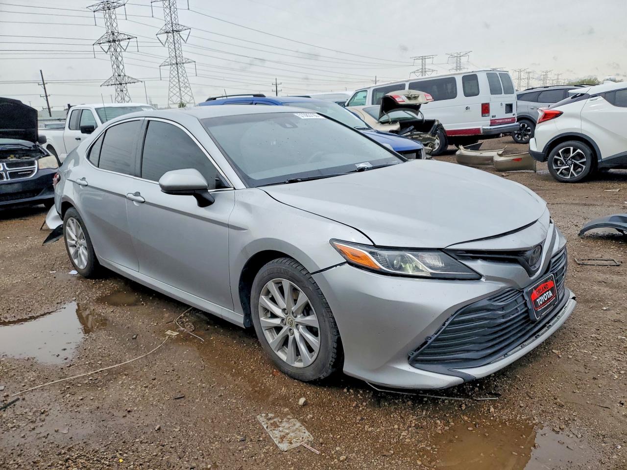 2018 TOYOTA CAMRY LE photo 7