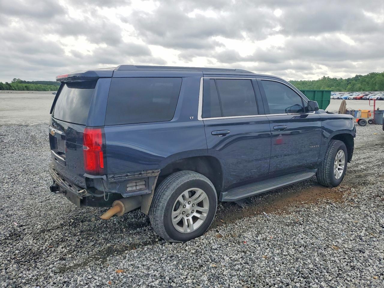 2017 CHEVROLET TAHOE K1500 LT photo 5
