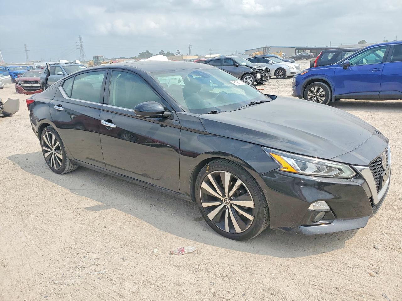 2019 NISSAN ALTIMA PLATINUM photo 7
