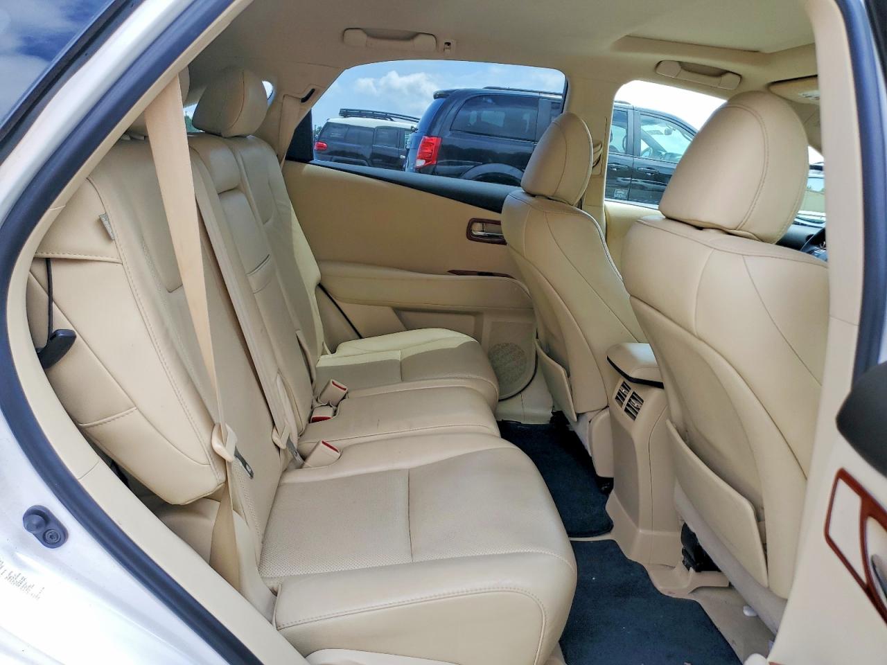 2011 LEXUS RX 350 photo 21