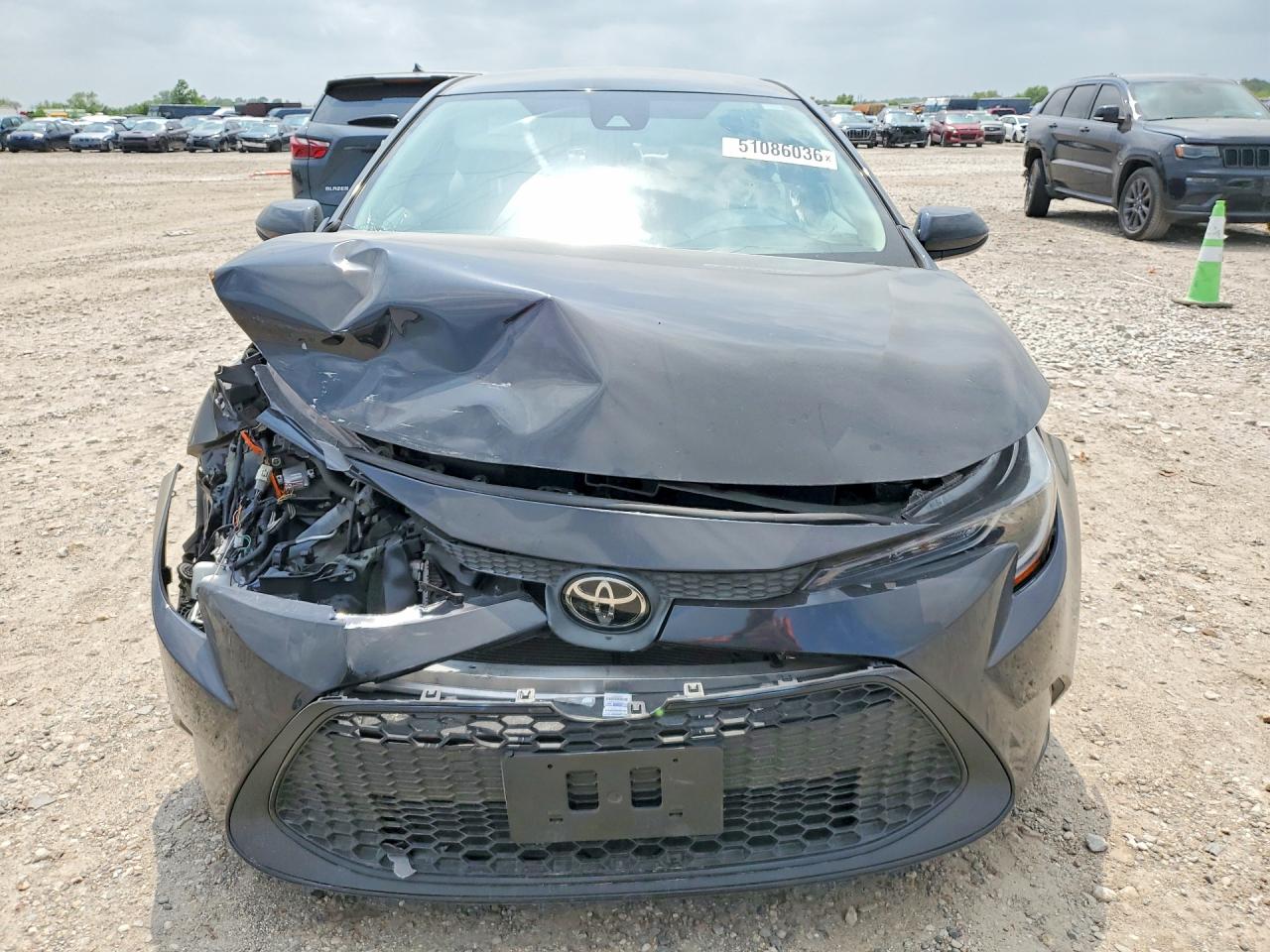 2022 TOYOTA COROLLA LE photo 9