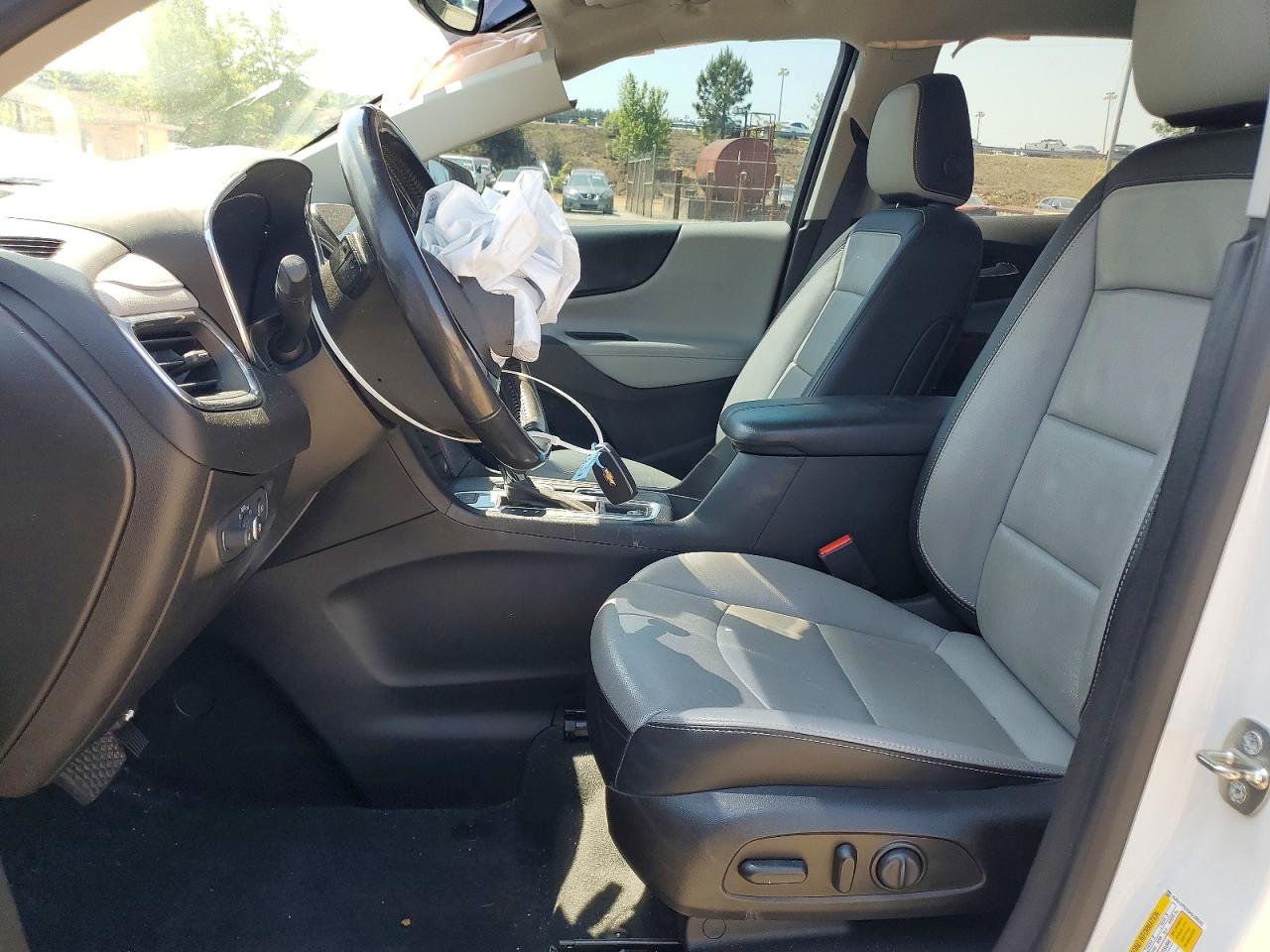 2019 CHEVROLET EQUINOX PREMIER photo 13