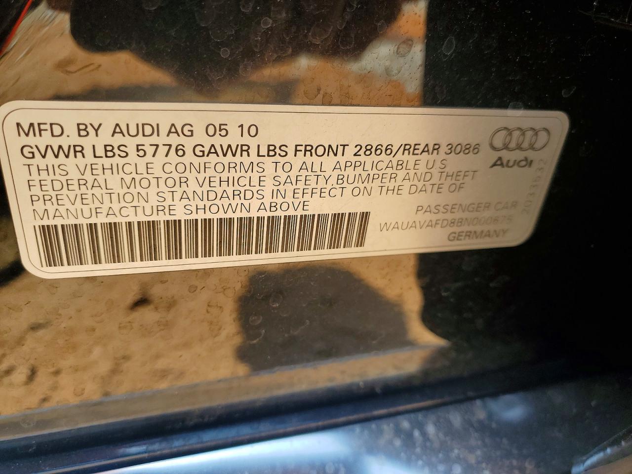 2011 AUDI A8 photo 23