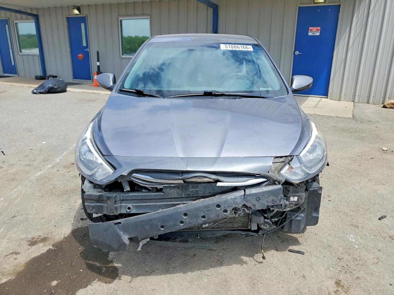 2016 HYUNDAI ACCENT photo 9