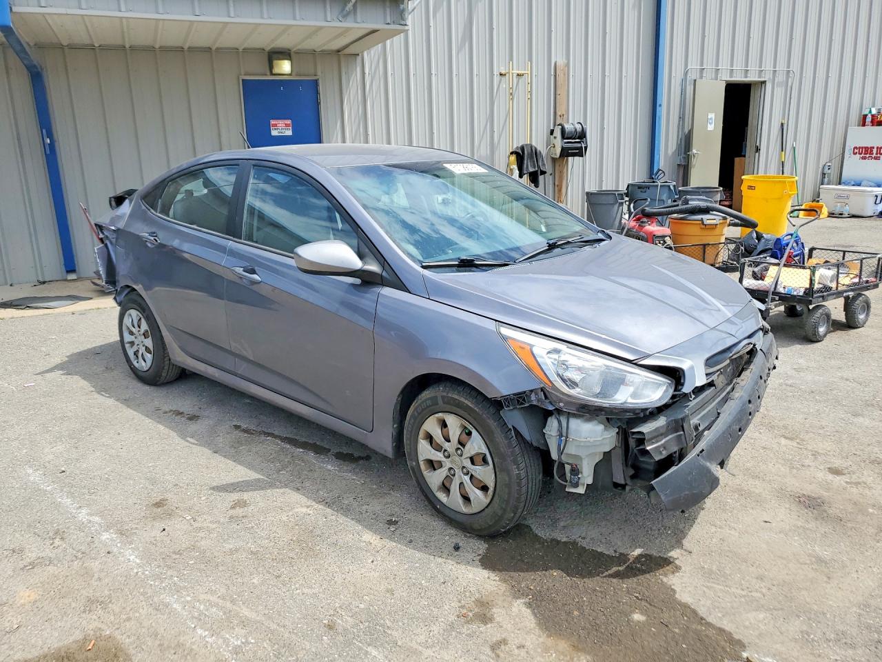 2016 HYUNDAI ACCENT photo 7