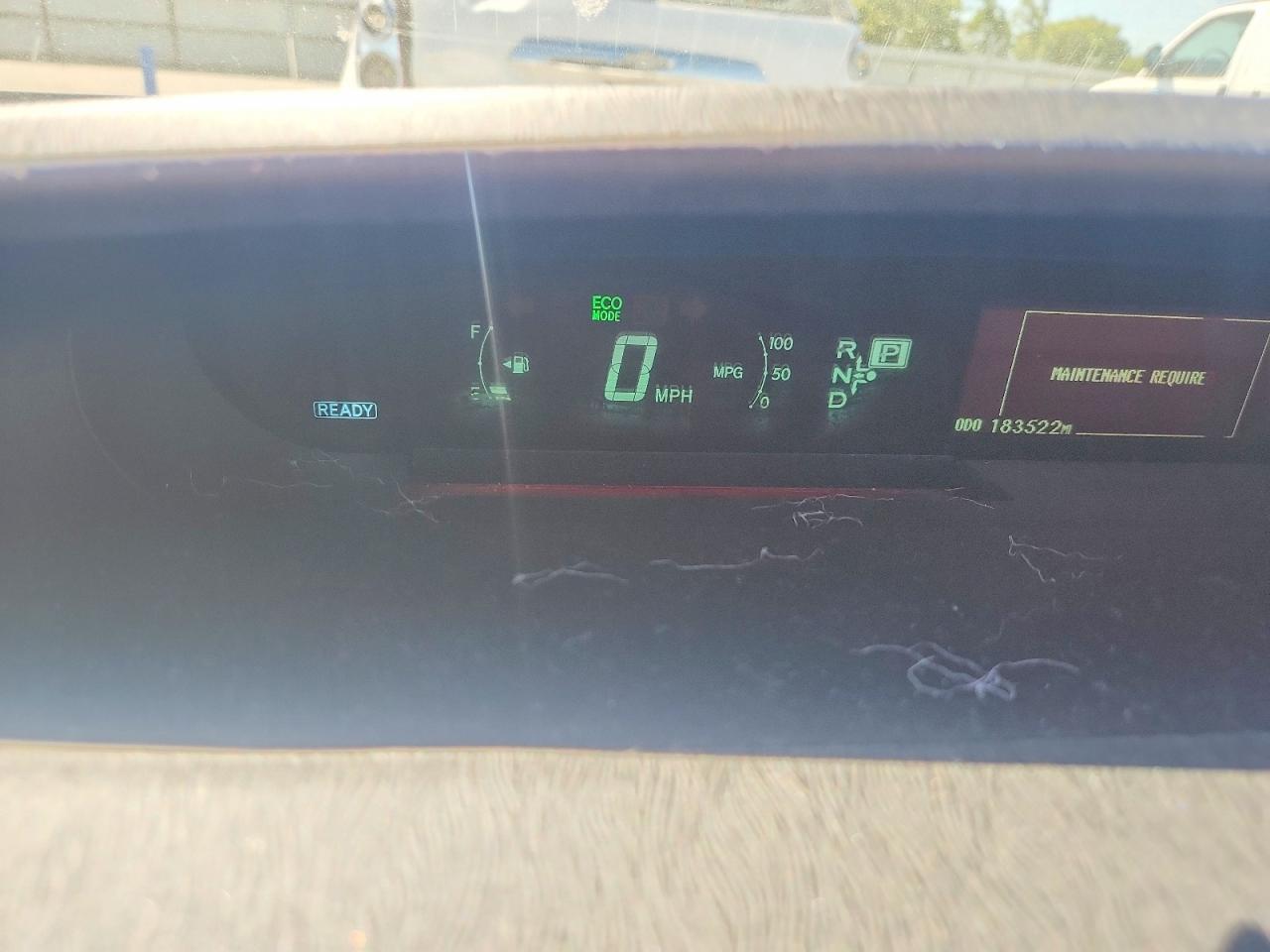 2015 TOYOTA PRIUS TWO photo 25