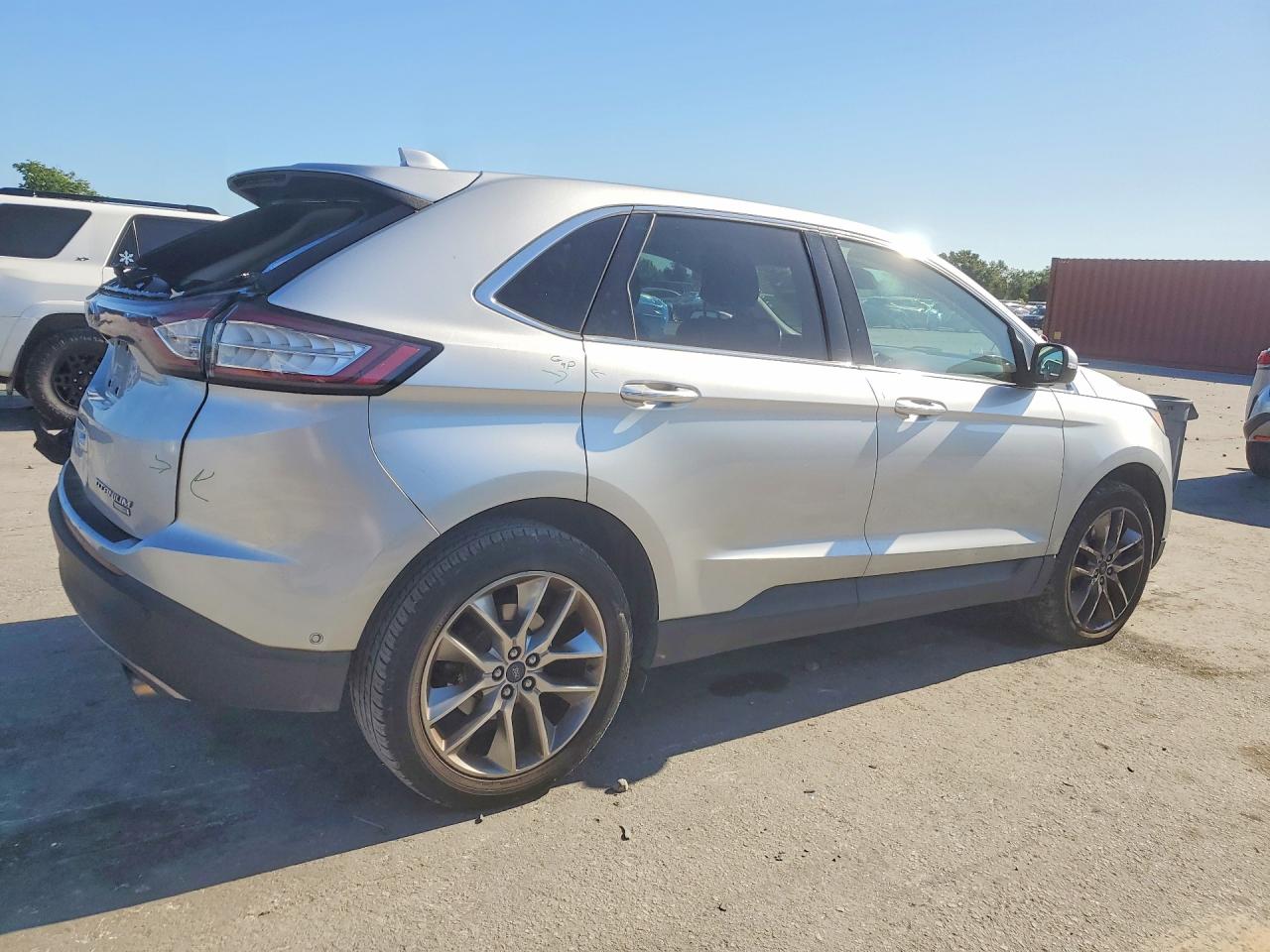 2015 FORD EDGE TITANIUM photo 3