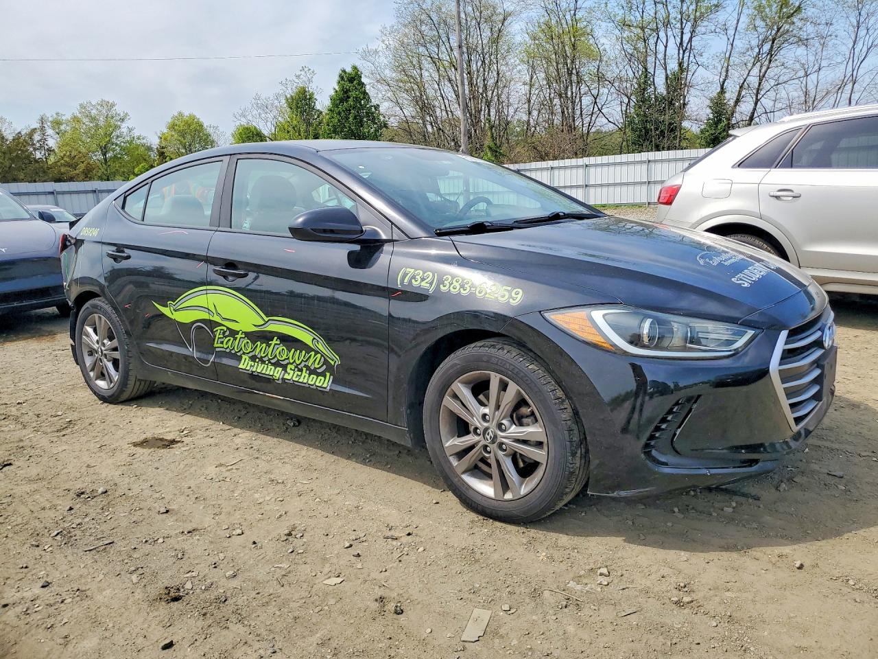2017 HYUNDAI ELANTRA SE photo 7