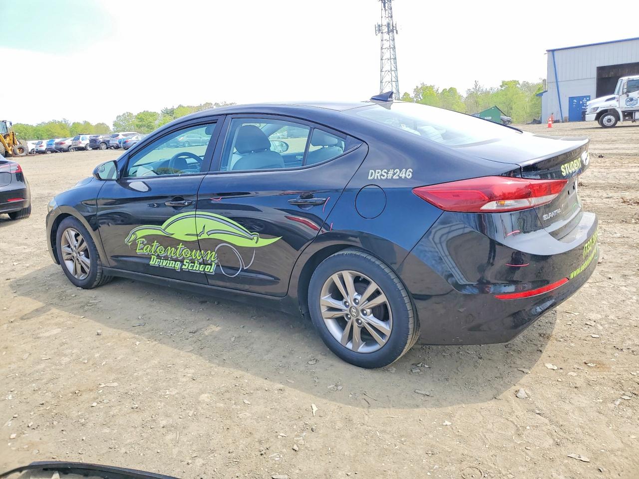 2017 HYUNDAI ELANTRA SE photo 3