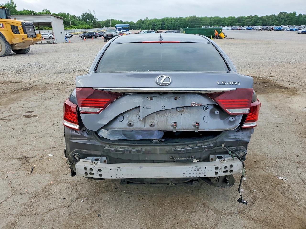 2015 LEXUS LS 460 photo 11