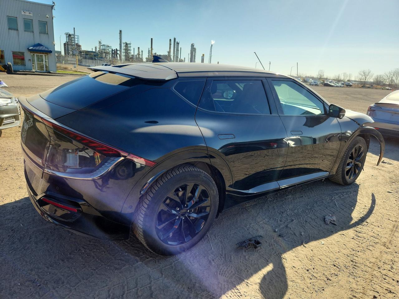 2023 KIA EV6 GT LINE photo 7
