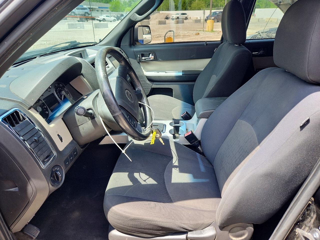 2010 MERCURY MARINER photo 13