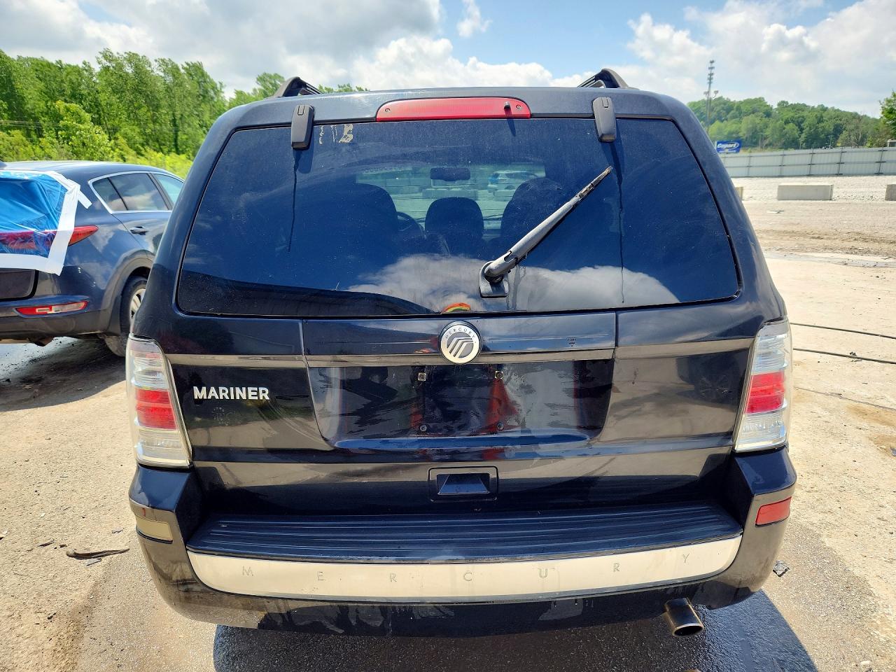 2010 MERCURY MARINER photo 11