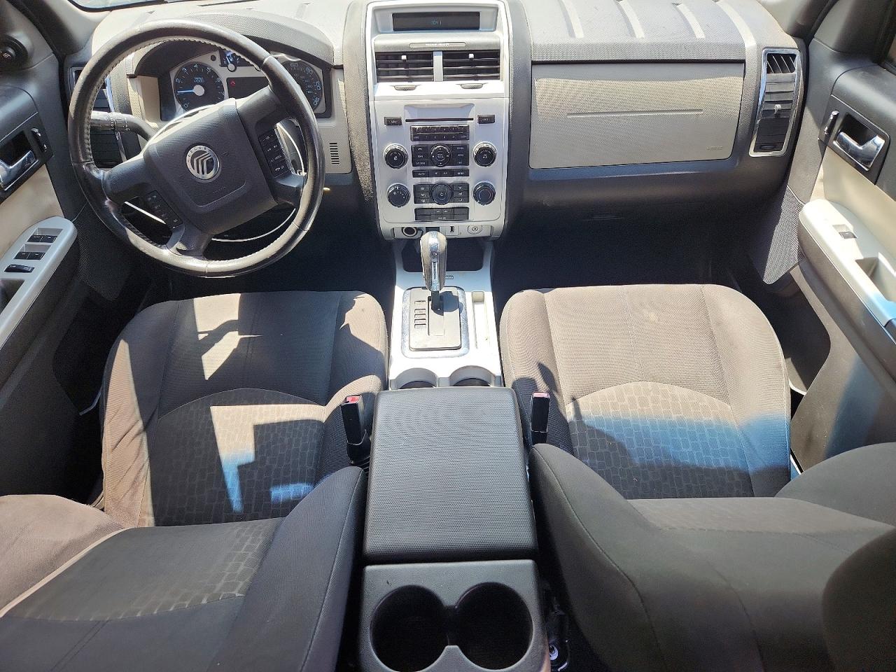 2010 MERCURY MARINER photo 15