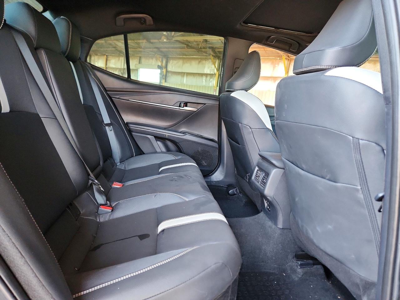 2025 TOYOTA CAMRY SE photo 10