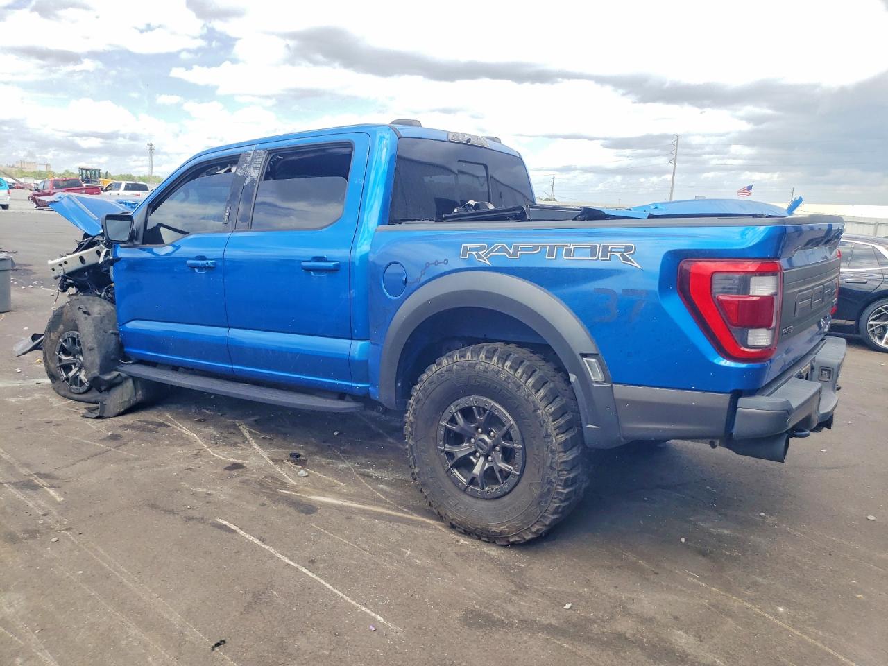 2021 FORD F150 RAPTOR photo 2