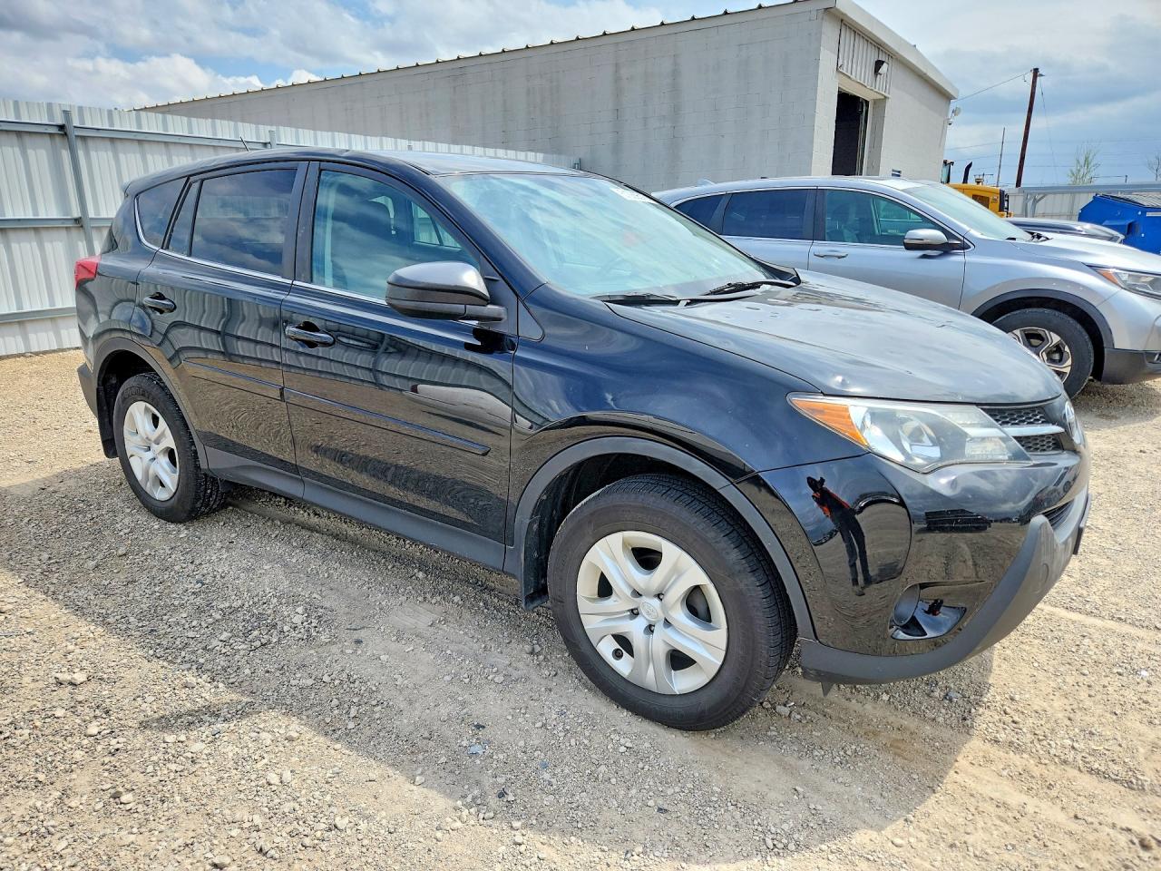 2013 TOYOTA RAV4 LE photo 10