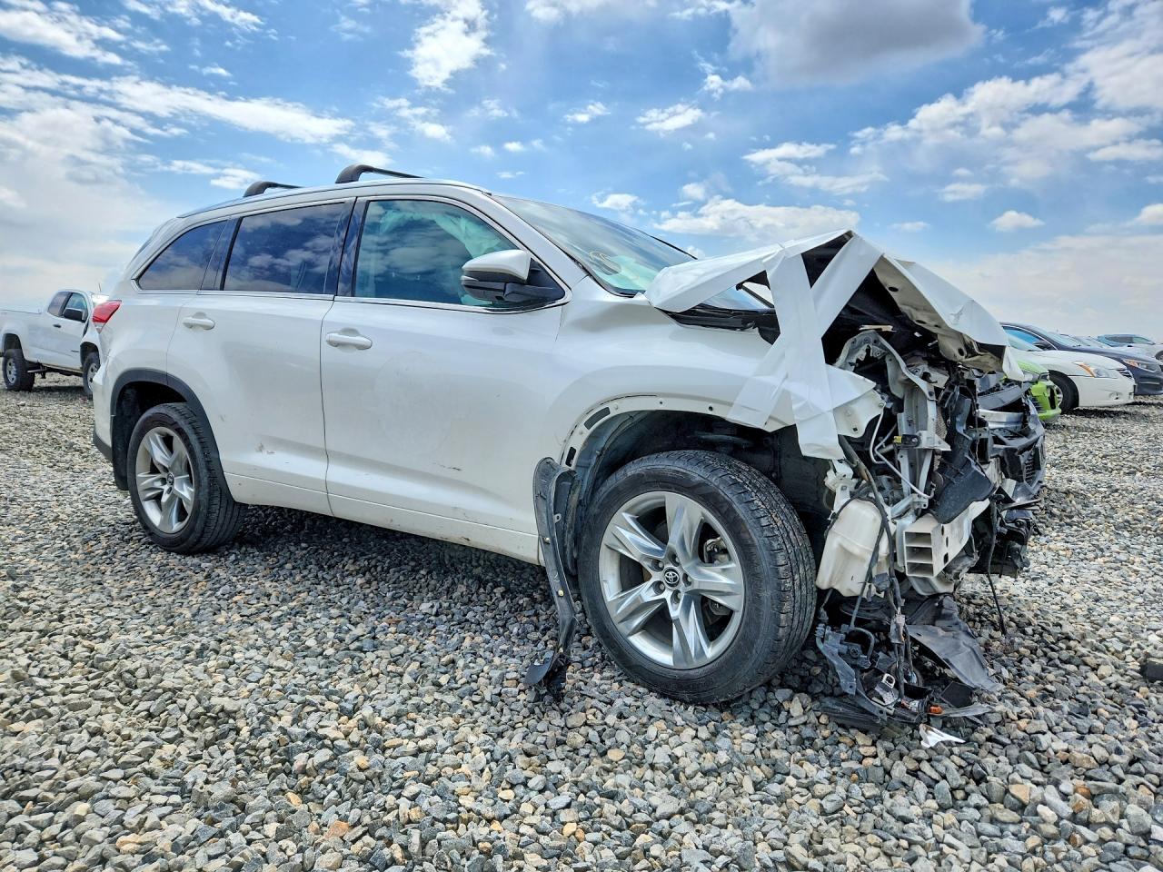 2019 TOYOTA HIGHLANDER LIMITED photo 4